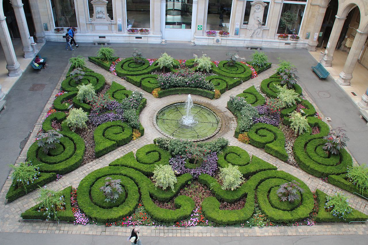 Знаменитые французские сады-лабиринты