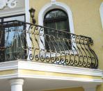 Кованое балконное ограждение