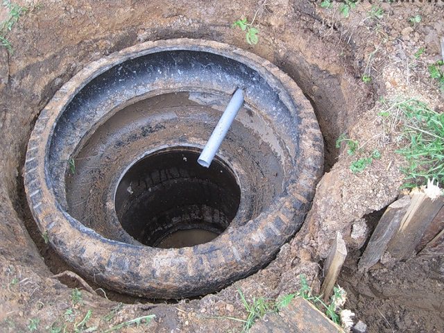 Как сделать выгребную яму на приусадебном участке. Советы специалистов. Фото