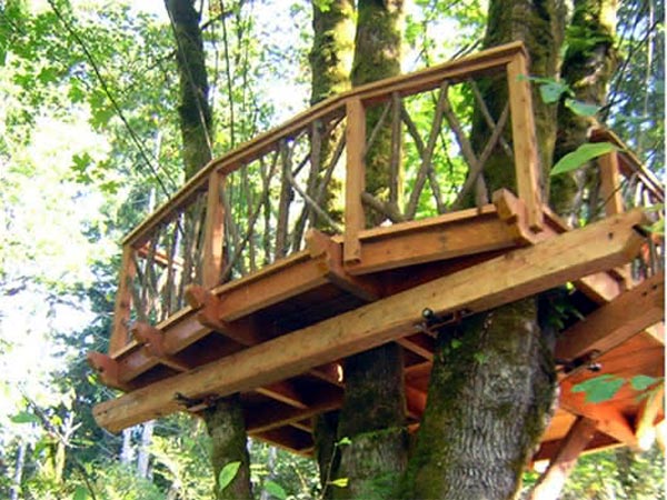 Как сделать домик на дереве для детей на даче - инструкция, фото19